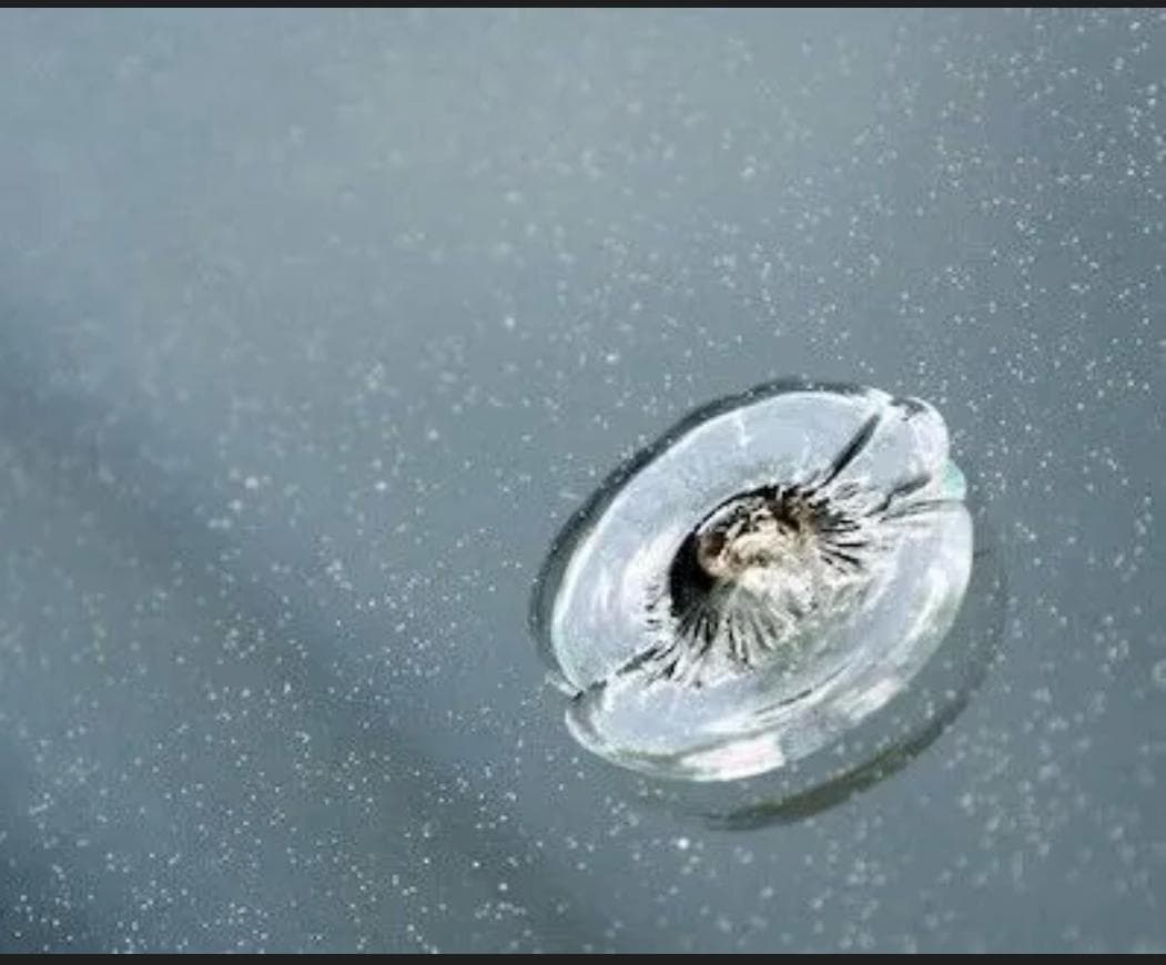 Windscreen chip and crack repair